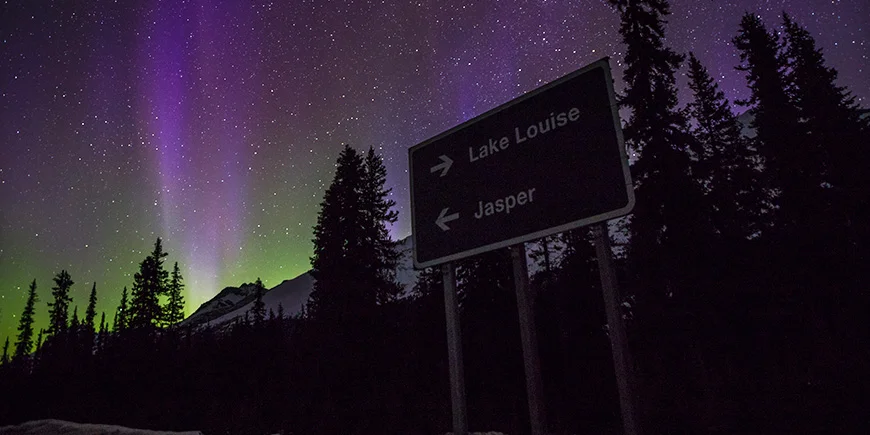 Nordlicht im Banff-Nationalpark in den Rocky Mountains in Kanada