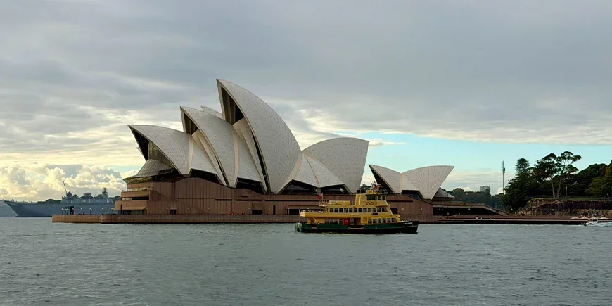 Das wunderschöne Opernhaus im Hafen von Sydney