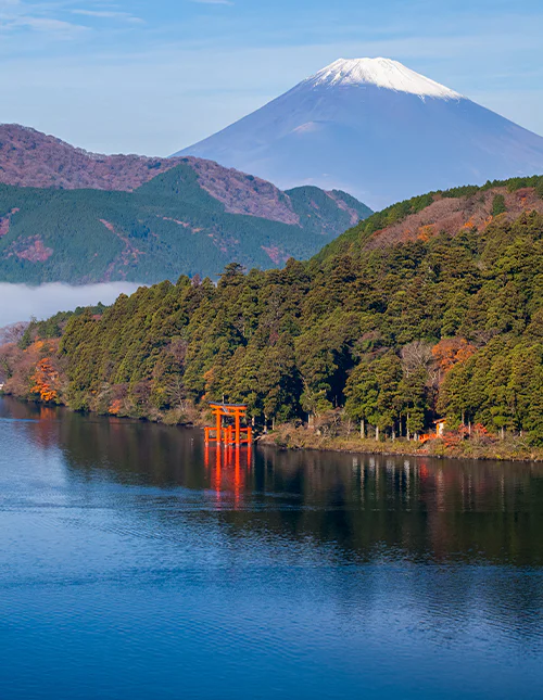 Der Ashi-See mit Blick auf den Mt. Fuji