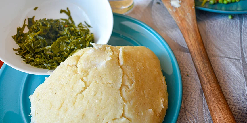 Ugali, kenianisches Grundnahrungsmittel