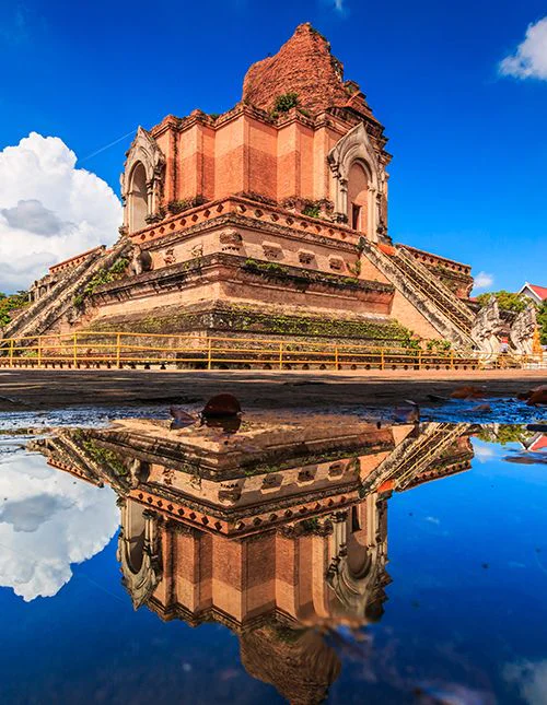 Tempel Wat Chedi Luang in Chiang Mai, Thailand