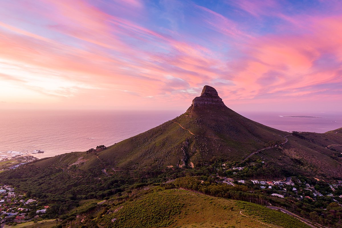 Sonnenuntergang über Lions Head in der Nähe von Cape Town