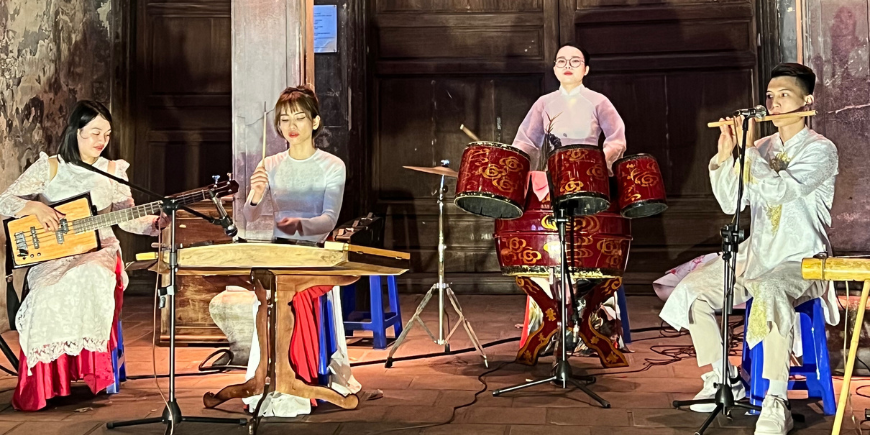 Straßenmusiker in Hanoi