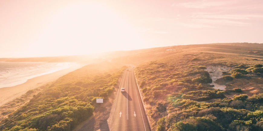 Sonnenuntergang an der Great Ocean Road im Sommer