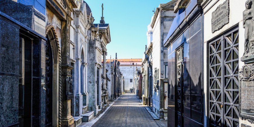 Grabmäler am Recoleta-Friedhof