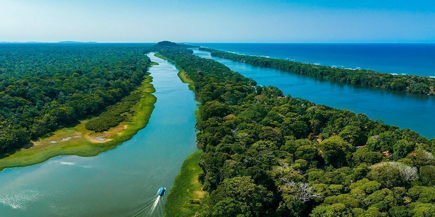 Tortuguero-Nationalpark von oben gesehen
