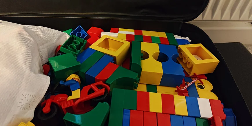 Koffer voller Legosteine