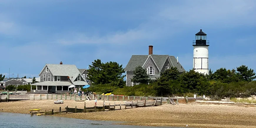 Häuser an der Küste