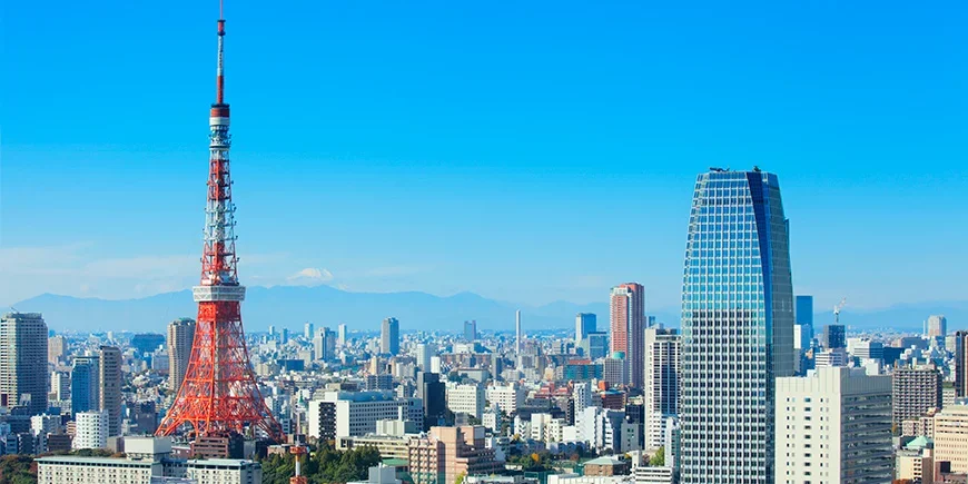 Tokio Tower mit Blick auf den Mount Fuji