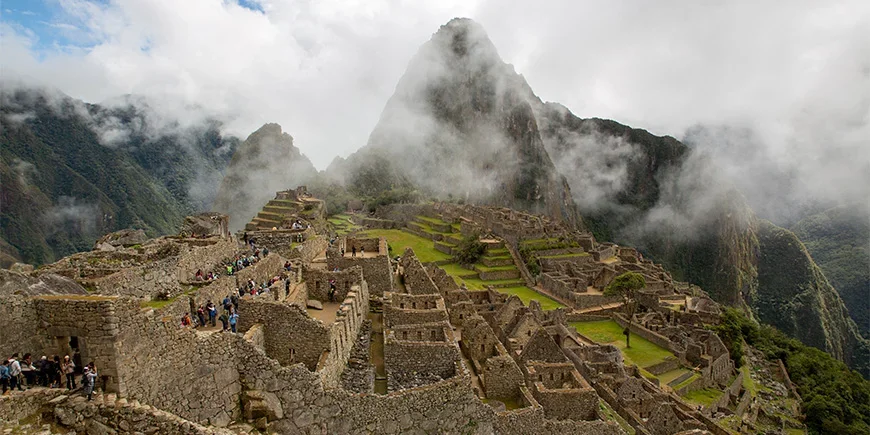 Nebliges Wetter in Machu Picchu