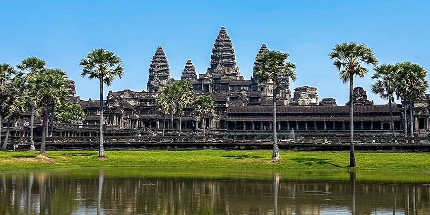 Blauer Himmel über Angkor in Siem Reap, Kambodscha
