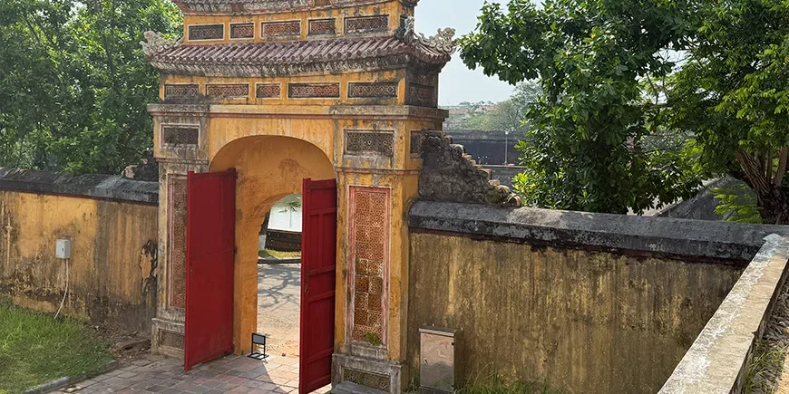 Die Kaiserliche Zitadelle in Hué in Zentralvietnam