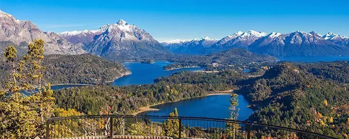 Der Aussichtspunkt Cerro Campanario in der Nähe von Bariloche, Nationalpark Nahuel Huapi, Patagonien, Argentinien